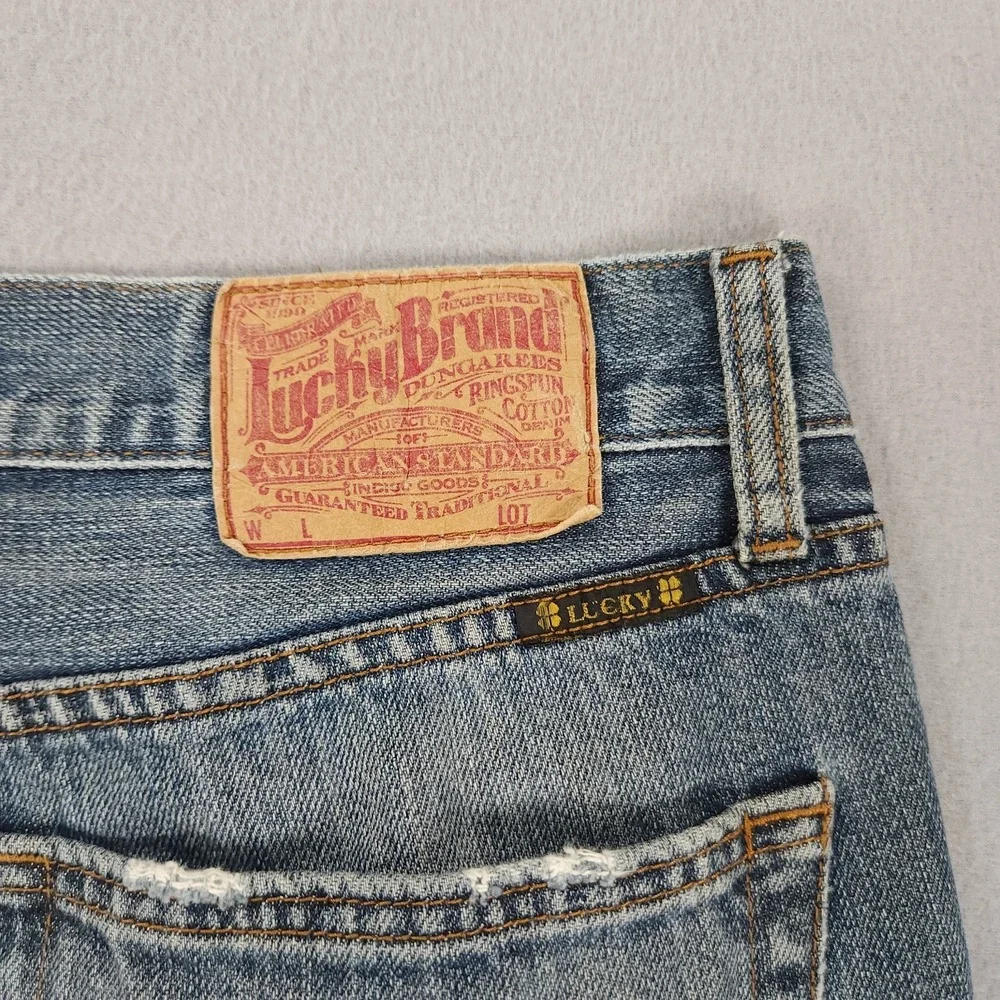 Lucky Brand Jeans Men's 32x30 Blue Denim Classic Straight Fit Regular Inseam - Picture 12 of 12